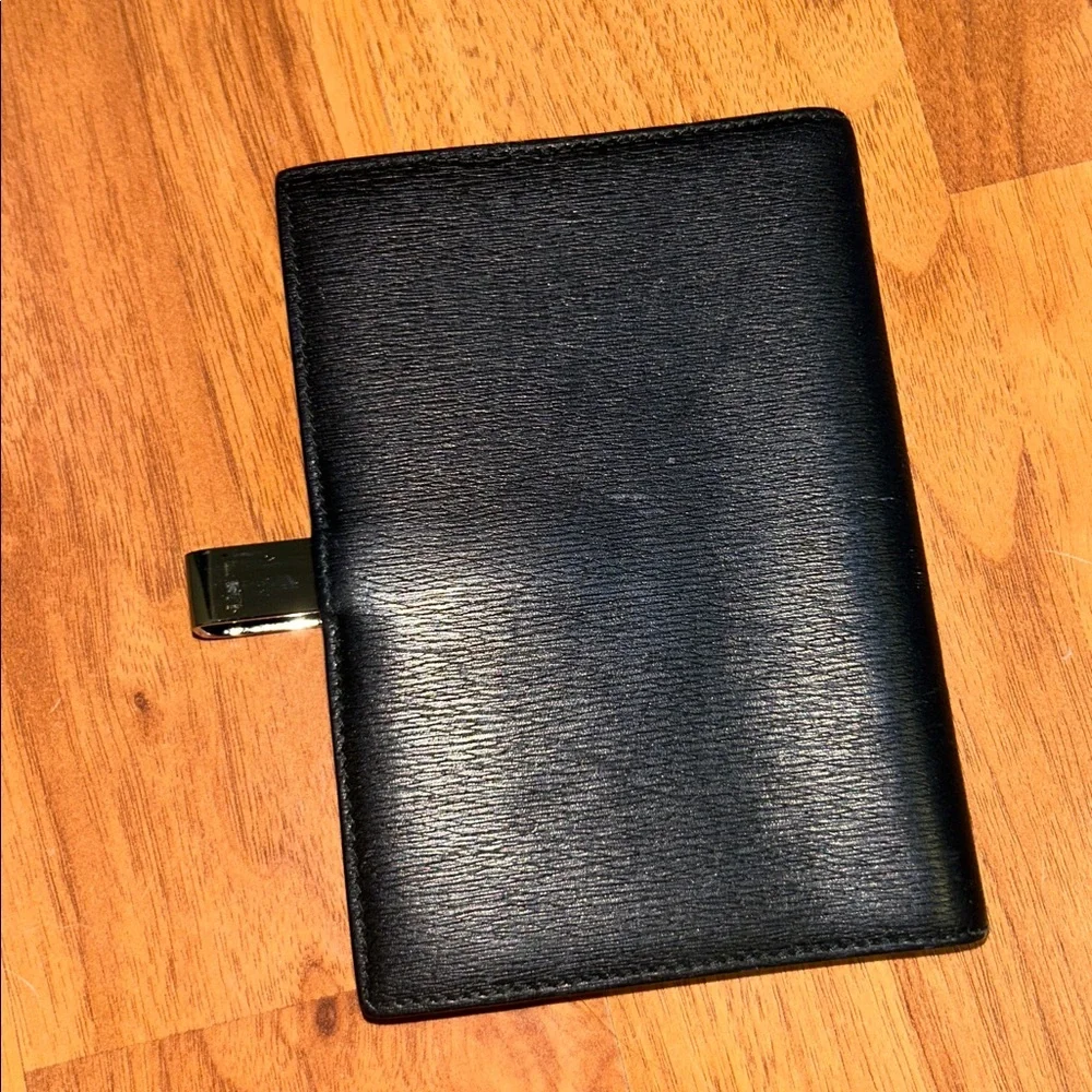 Authentic Gucci Leather Agenda with Pen